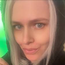 😍 Quién es Bernardo Flores, el galán mexicano que le da vida a Pedro  Centeno en la serie “Las hermanas Guerra” ⬇