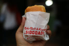 Lauw, sempat jadi brand roti idola. 6 Toko Roti Tertua Di Indonesia Ada Yang Usianya Sudah 122 Tahun Kumparan Com