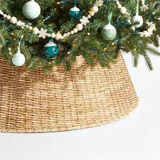 34 Woven Christmas Tree Collar Reviews Crate And Barrel In 2021 Tree Collar Christmas Bulbs Tree