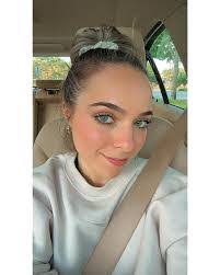 Alissa Damato's Instagram, Twitter & Facebook