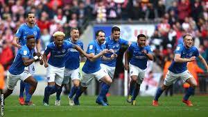 Here you can easy to compare statistics for both. Checkatrade Trophy Final Portsmouth 2 2 Sunderland Aet 5 4 On Pens Bbc Sport