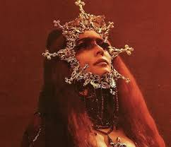 Halsey has announced her new album, if i can't have love, i want power, which was produced by trent reznor and atticus ross. Halsey New Album Shows Joys And Horrors Of Childbirth Rangeinn