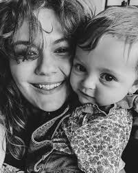 The Paddleboard, The Lake, The Son🌲☀️🚣🏽‍♀️