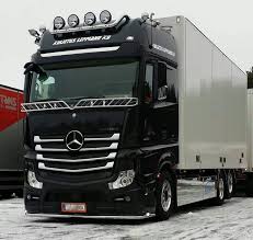 Epingle Par Devanathan D Sur Mercedes Truck Mercedes Camion Porteur Camion