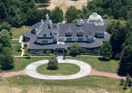 Houses Of Famous People Celebrity Mansions Celebrity Houses American Mansions