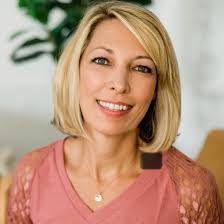 Meagan Duncan's Instagram, Twitter & Facebook