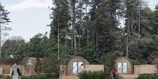 Супердомакините са опитни домакини с висок рейтинг, които се ангажират да осигурят страхотен престой за гостите. Flintshire Hotel Owner Aims To Boost Business Through Plans To Install Glamping Pods North Wales