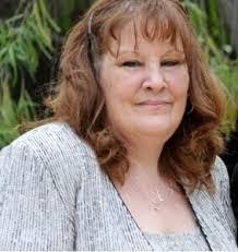 Caroline Brinker's Instagram, Twitter & Facebook