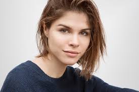 Webby awards executive director claire graves recommends taking a page out of gritty and glossier's book to create a more powerful social media footprint. How Emily Weiss Took Glossier From Beauty Blog To 1 Billion Brand