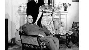 Gheorghe gheorghiu are o fiică de 28 de ani cu care se înțelege de minune. Arhive Gheorghe Gheorghiu Dej ReÈ›ete È™i Vedete