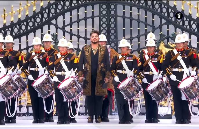 Adam Lambert And Brian May Give An Electrifying Performance At Celebrations  For The Queen's Platinum Jubilee - The Music Man