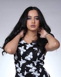 يَنبغي لنا أن نقف على حقيقة أو مَضمونٍ مِن مَضامين هذا الصِّراع بين الحقِّ والباطل، ونقف مع آيات القرآن الكريم، والتي تَلفِت النَّظَر إلى العديد مِن الآيات التي تتحدَّث عن اليهود أو بني. Ù…Ù† Ù‡ÙŠ ÙˆØ¹Ø¯ Ù…Ø­Ù…Ø¯ Ø£ÙˆÙ„ Ù…Ù† Ø£Ø·Ù„Ù‚ Ø£ØºÙ†ÙŠØ© Ø³Ø¹ÙˆØ¯ÙŠØ© Ø¨Ø§Ù„Ø§Ù†ÙƒÙ„ÙŠØ²ÙŠØ© Ù…Ø¬Ù„Ø© Ø³ÙŠØ¯Ø§Øª Ø§Ù„Ø§Ù…Ø§Ø±Ø§Øª