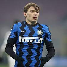 At just 21 years of age, he is now in his third full season of serie a football with cagliari, and his excellent form is reportedly attracting interest from premier league clubs, with chelsea, manchester united, liverpool and tottenham hotspur all linked. Daily Schmankerl Bayern Munich Eyeing Inter Milan S Nicolo Barella Chelsea Told No On Erling Haaland Again Niko Kovac Wants Marcelo And More Bavarian Football Works