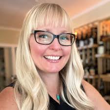 What an honor to be recognized the the Iowa Restaurant Association 🥂