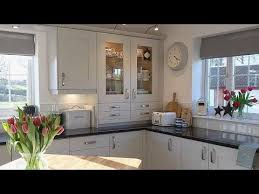 مطابخ عصرية روعة راح تاخذوا افكار هايلة منها Youtube Home Decor Home Kitchen Cabinets