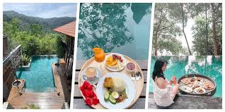 You can even travel abroad, to the mediterranean resorts in spain for example, and find this quintessentially british dish on sale in cafes and restaurants. 4 Instagram Famous Floating Breakfasts In Malaysia Johor Now