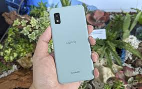 SHARP AQUOS wish SHG06 アクオス ...
