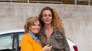 La verdadera razón por la que Rocío Carrasco PLANTÓ a María Teresa Campos en su cumpleaños