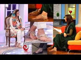 Apr 15, 2020 · madiha naqvi shared her married life pictures. Wn Madiha Naqvi Feet