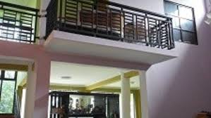 Kayu jati terkenal dengan kualitas yang baik untuk digunakan sebagai bahan utama membuat furniture, seperti. Membuat Balkon Di Dalam Ruangan