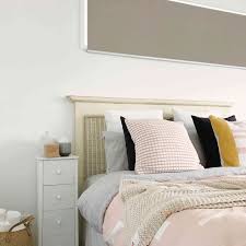 Check spelling or type a new query. Feng Shui Tips For A Bed Under A Window