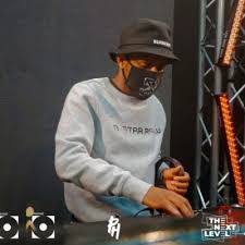 And follow me on all social platforms @kingtshire_sa. Kabza De Small Dj Maphorisa Hhayeeh Leak Fakazahub