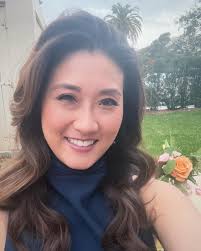 We clean up nicely for the weekends! 💐 Hope you all enjoy the rest of your  Sunday!