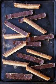 La Delicieuse Recette Des Twix Maison Sans Gluten Et Sans Oeufs Recette Recette Recettes De Cuisine Cuisine