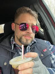 This Wendy's coffee was meh I'm a sucker for McDonalds ice coffee 🤌🏼