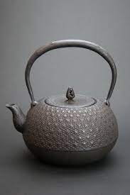 Japanese Cast Iron Kettle Tetsubin Kunzan Manufacture Hand Crafted Nanbu Tetsubin Cast Iron Tea Pot Tea Pots Cast Iron Kettle