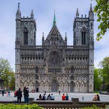 Nidarosdomen, eller nidaros domkirke,er olav den helliges. Vestfrontens Nidarosdomen Nidaros Cathedral Facebook