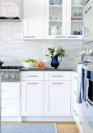 15 Popular Hardware Styles For Kitchens With Shaker Cabinets White Modern Kitchen Kitchen Cabinet Design Kitchen Renovation
