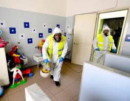 Dubbi degli esperti sulla riapertura della lombardia in vista dello spostamento tra regioni dal 3 giugno: Coronavirus Sanificazione Delle Scuole A Varedo Verso La Riapertura In Lombardia