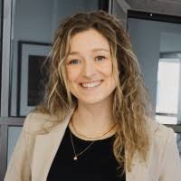 400+ "Julia Caroline" profiles