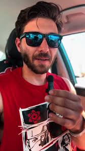 Janiya Loris Coach Tying Shoe