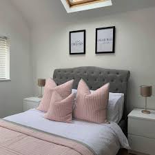 Wall panels are a convenient way to add a decorative touch to your home. This Incredible Bedroom Wall Panelling Makeover Cost Just 50