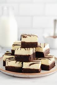 Ramai juga yang jadikan brownies ni sebagai kek sambut hari jadi. Cheesecake Brownies Recipe Live Well Bake Often