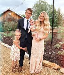 Everleigh is the only child of her mother but the couple is planning to have more children in the future. Everleigh Rose Soutas Labrant 16 Facts Age Birthday Real Dad Sister