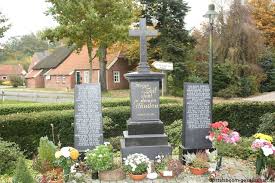 Grab von Peter Feldkamp (08.09.1929-22.12.2013), Friedhof Wiegboldsbur