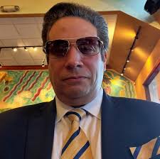 Roman Palacios (@roman.palacios) • Facebook