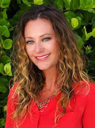 Amanda Vermillion's Instagram, Twitter & Facebook