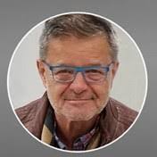 Michael Crago's Instagram, Twitter & Facebook