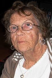 Helen Breeding's Instagram, Twitter & Facebook