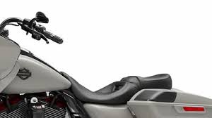 Harley Davidson Cvo Road Glide 2021 Harga Gambar Spesifikasi Modifikasi Dan Review Autofun