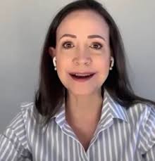 El tiempo se le acabó a Maduro.” Con esa frase —seca, contundente— María  Corina Machado resume para Infobae lo que hoy ya huele a final de ciclo: un  régimen acorralado por dentro