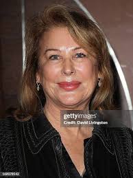 19 Mary Peavey Photos & High Res Pictures