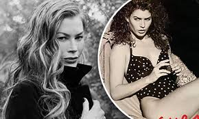 Explore carre otis net worth, birthday, age, height, weight, wiki, fact 2021! Vogue Supermodel From The 90s And Mickey Rourke S Ex Wife Carre Otis Is Grey Daily Mail Online