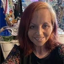 Anna Rothrock's Instagram, Twitter & Facebook