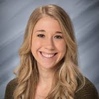 Shelby Hoff's Instagram, Twitter & Facebook