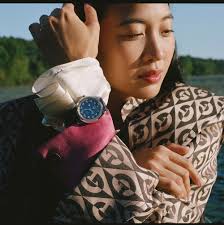 BRAND — CASSANDRA LEAR